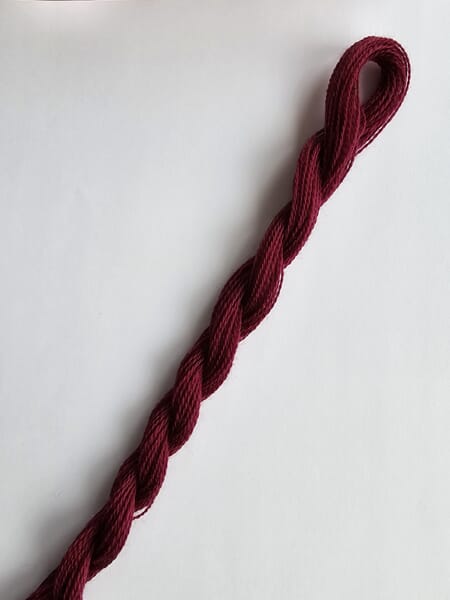 8011 lys burdunderrød (20 tråder/145 cm)