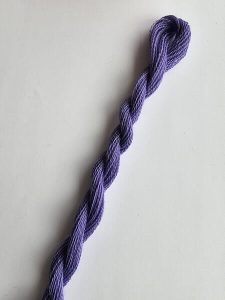 8056 lys fiolett (20 tråder/ 145 cm)