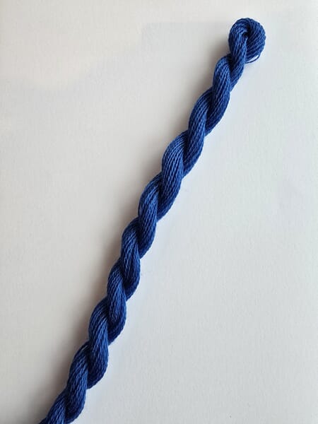 8061 klar blå (20 tråder/ 145 cm)