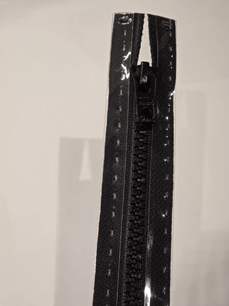 Prym glidelås - S4 profil - delbar - sort - 40 cm