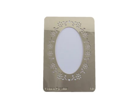 Sjablong i messing - Oval ramme - 8 x 10,5 cm