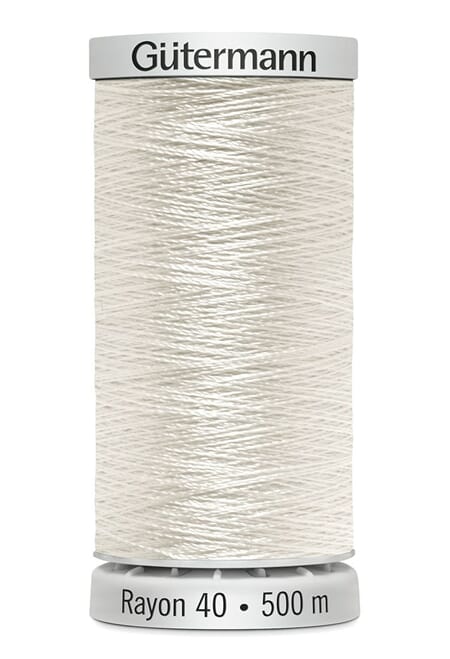 Gütermann Rayon 40 - 500 m - 1071 off white